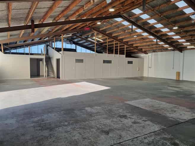 Smart CBD Warehouse