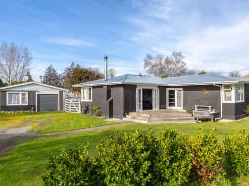 27 Kummer Crescent, Masterton