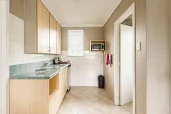 Wanaka True Lifestyle Town - 13 Unit Motel