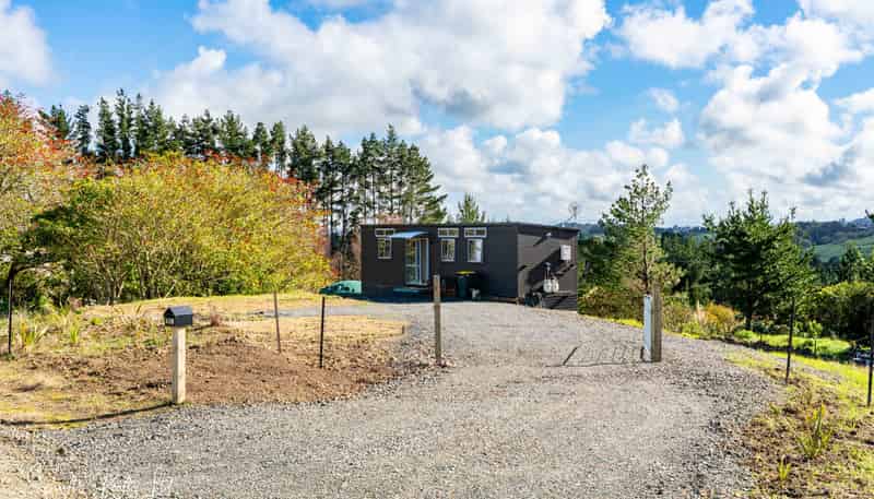 439 Franklin Road, Paparoa