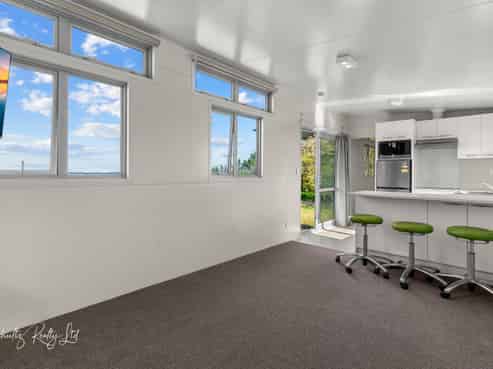 439 Franklin Road, Paparoa