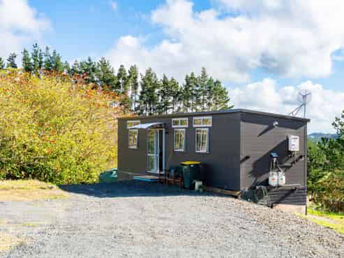 439 Franklin Road, Paparoa