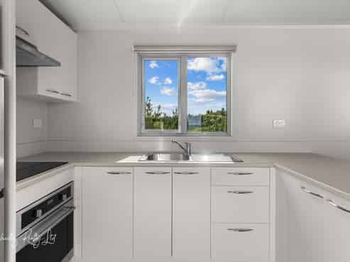 439 Franklin Road, Paparoa