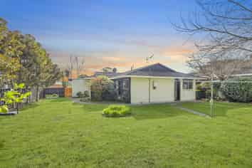 19 Wesley Ave, Frankleigh Park