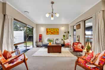 19 Wesley Ave, Frankleigh Park