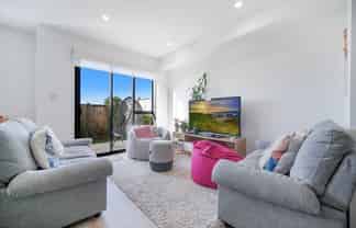 3/1 Armein Road, Panmure