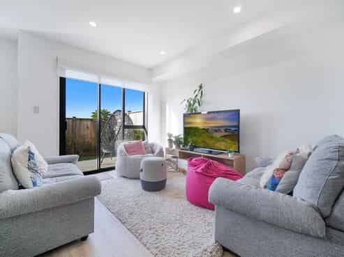 3/1 Armein Road, Panmure