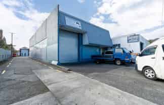 Strategic Dual-Tenancy Property - Invest and Occupy