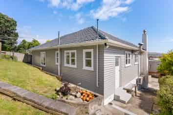 32 Burgess Road, Johnsonville