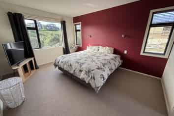 123 Cashmere Drive, Fitzherbert