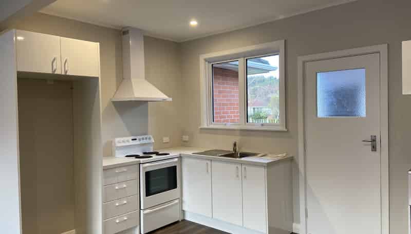 6 Mangaroa Hill Road, Maoribank