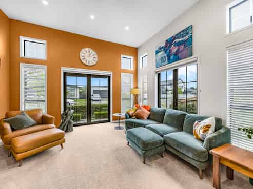 8 Makete Crescent, Hobsonville