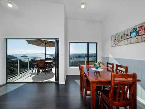 2 Arabella Road, Opua
