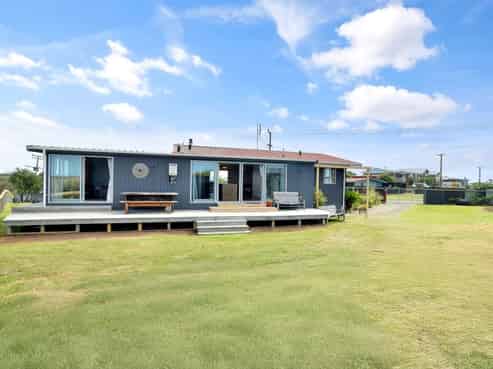 342 Pukehina Beach Road, Pukehina