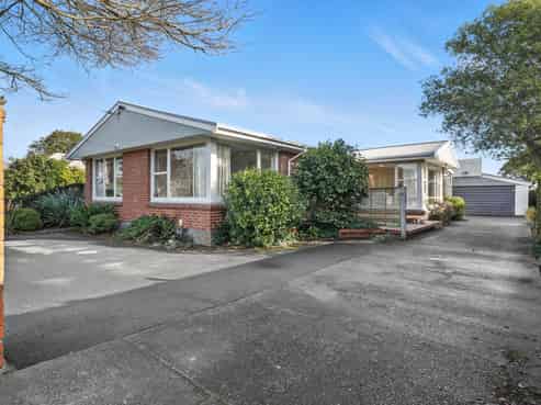 215 Greers Road, Bryndwr