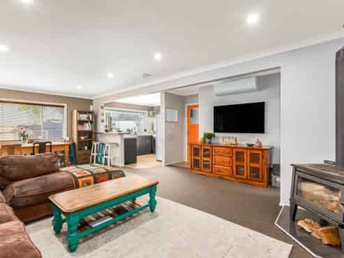 39 Whitemans Road, Silverstream