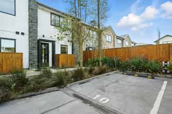 10/70 Brockworth Place, Riccarton