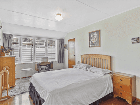 33 Denny Avenue, Mount Roskill