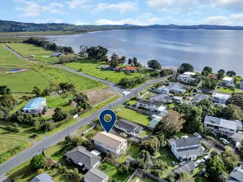 15 Pyle Road West, One Tree Point