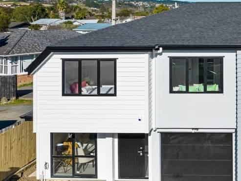 77B Cargill Street, Papakura