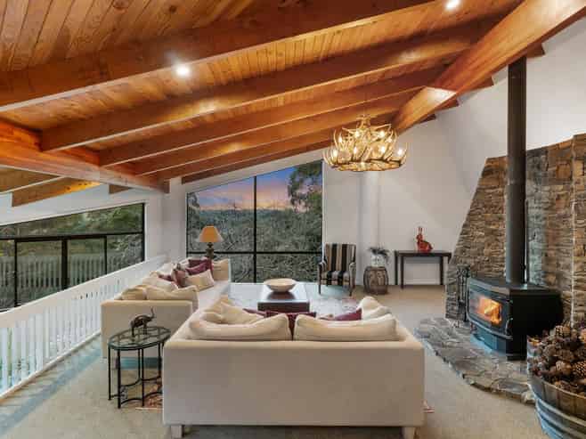 1055b Ararimu Road, Ararimu