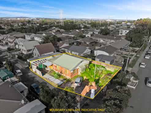 12/14 Albert Street, Otahuhu
