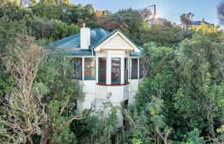 11 Clifford Street, Dalmore