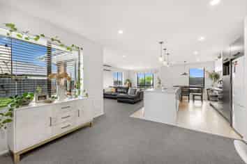 114 Pegasus Boulevard, Pegasus