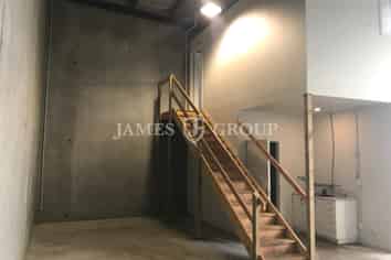 Secure Manukau Warehouse | 100m²