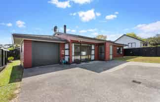 4/16 Evans Road, Glen Eden
