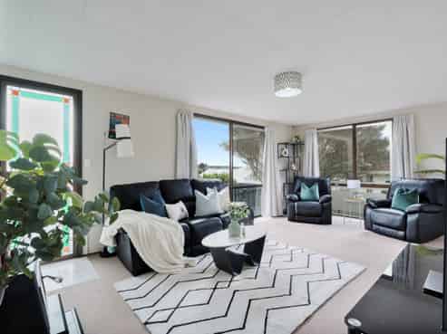 33 Starforth Place, Henderson