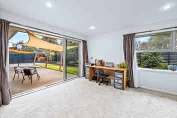 23 Russell Avenue, Allenton