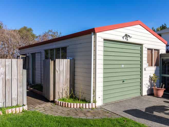 18 Richardson Street, Woodville