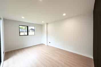Lot 8, 24 Tupaki Place, Pakuranga Heights