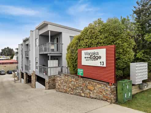 13/13 Plantation Road, Wanaka