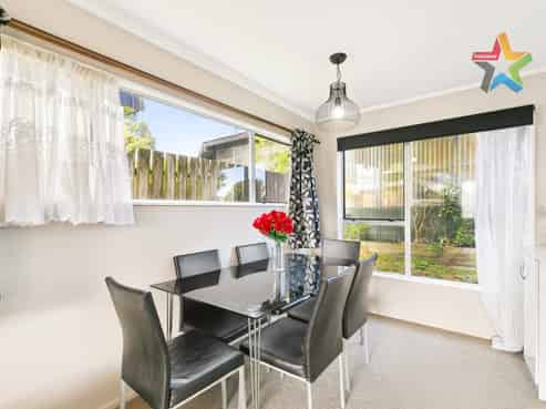 70 Cunliffe Street, Churton Park
