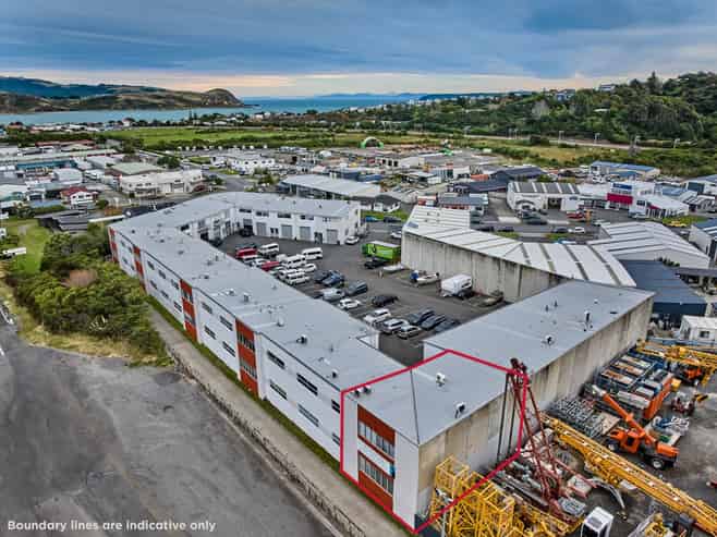 Practical Workshop & Office Unit in Northpoint