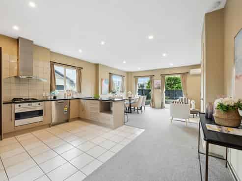 187M Great South Road, Greenlane