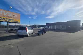Vehicles Sales Yard with Profile   