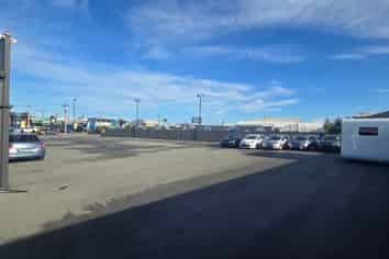 Vehicles Sales Yard with Profile   