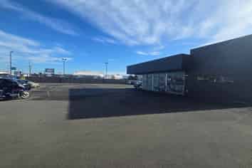Vehicles Sales Yard with Profile   