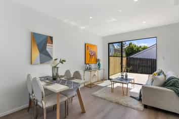 4E Bruce Road, Glenfield