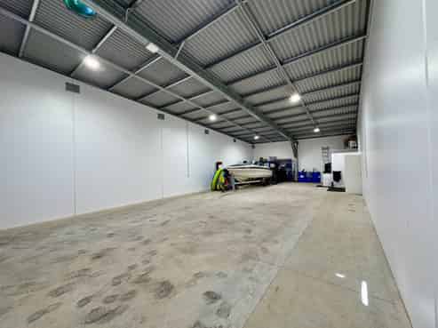 Modern 170sqm unit in Bell Block