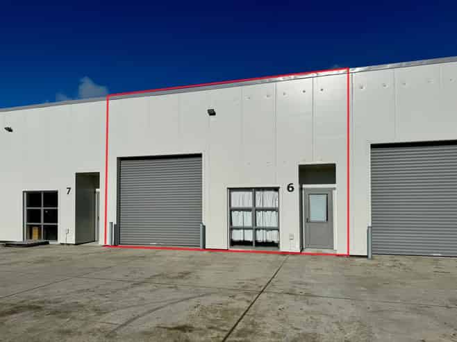 Modern 170sqm unit in Bell Block