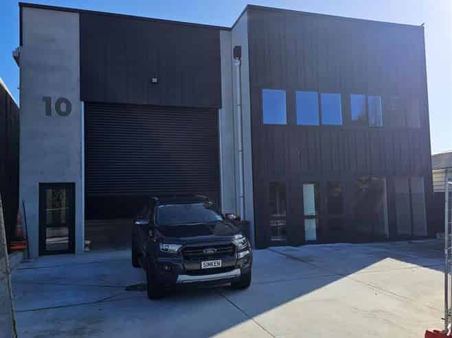 CBRE | Brand New Building In Takanini