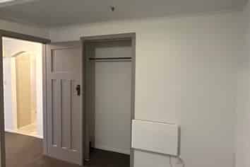 2/81 Mills Rd, Brooklyn