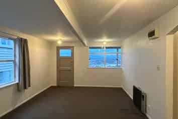 2/81 Mills Rd, Brooklyn