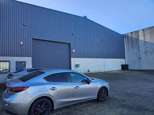 CBRE | High Stud Warehouse in Prime Takanini