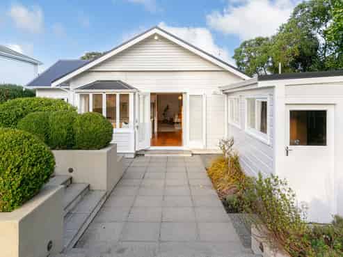 44 Perth Street, Ngaio