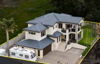 8 Tui Brae, Beachlands